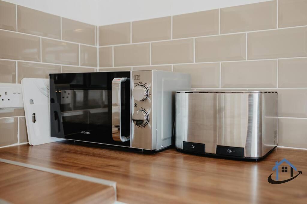 Indigo Snug - Gorgeous 2 Bed Flat In The Heart Of Кромер Екстер'єр фото