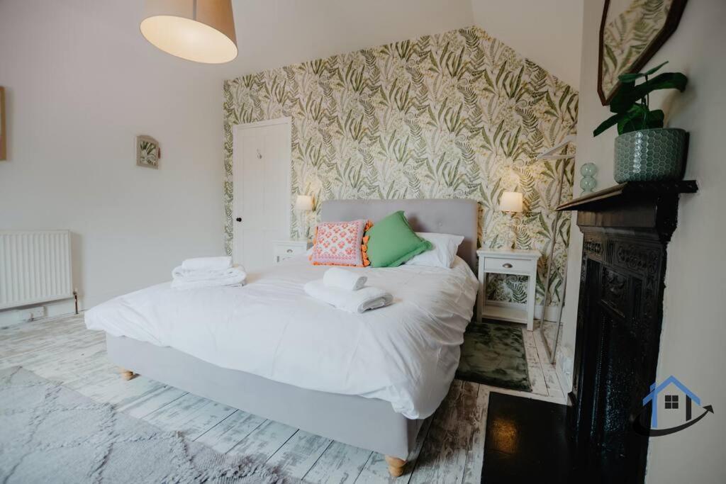 Indigo Snug - Gorgeous 2 Bed Flat In The Heart Of Кромер Екстер'єр фото